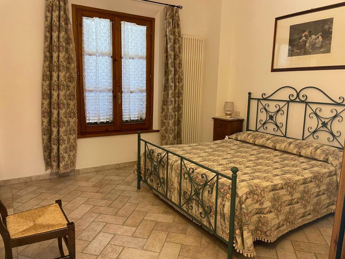 Casa Vacanza Le Case San Gimignano Eksteriør billede